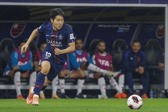 选择>努力!同为韩国国脚 24岁李刚仁已夺11冠 前辈孙兴慜仅2冠