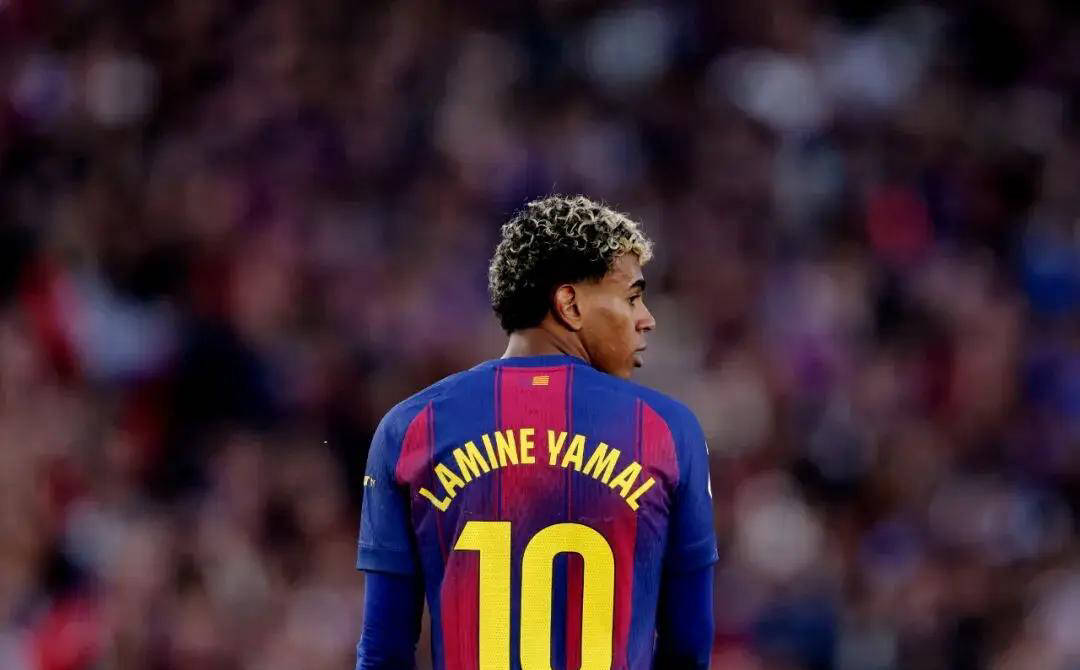 18岁身价破2亿欧元,巴萨4天连失两场,真正不可或缺的竟非亚马尔